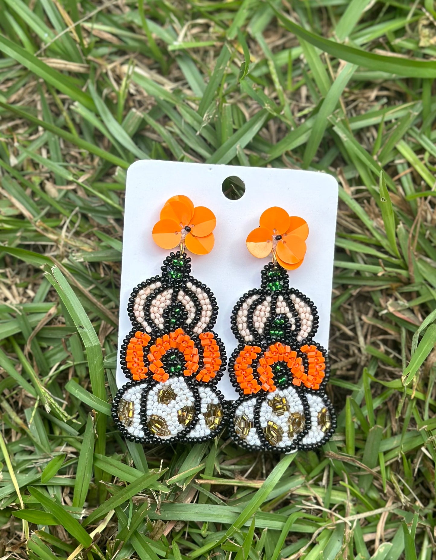 Pumpkin Stack Seedbead Earrings