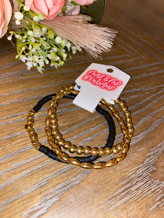 Gold stretch bracelet set