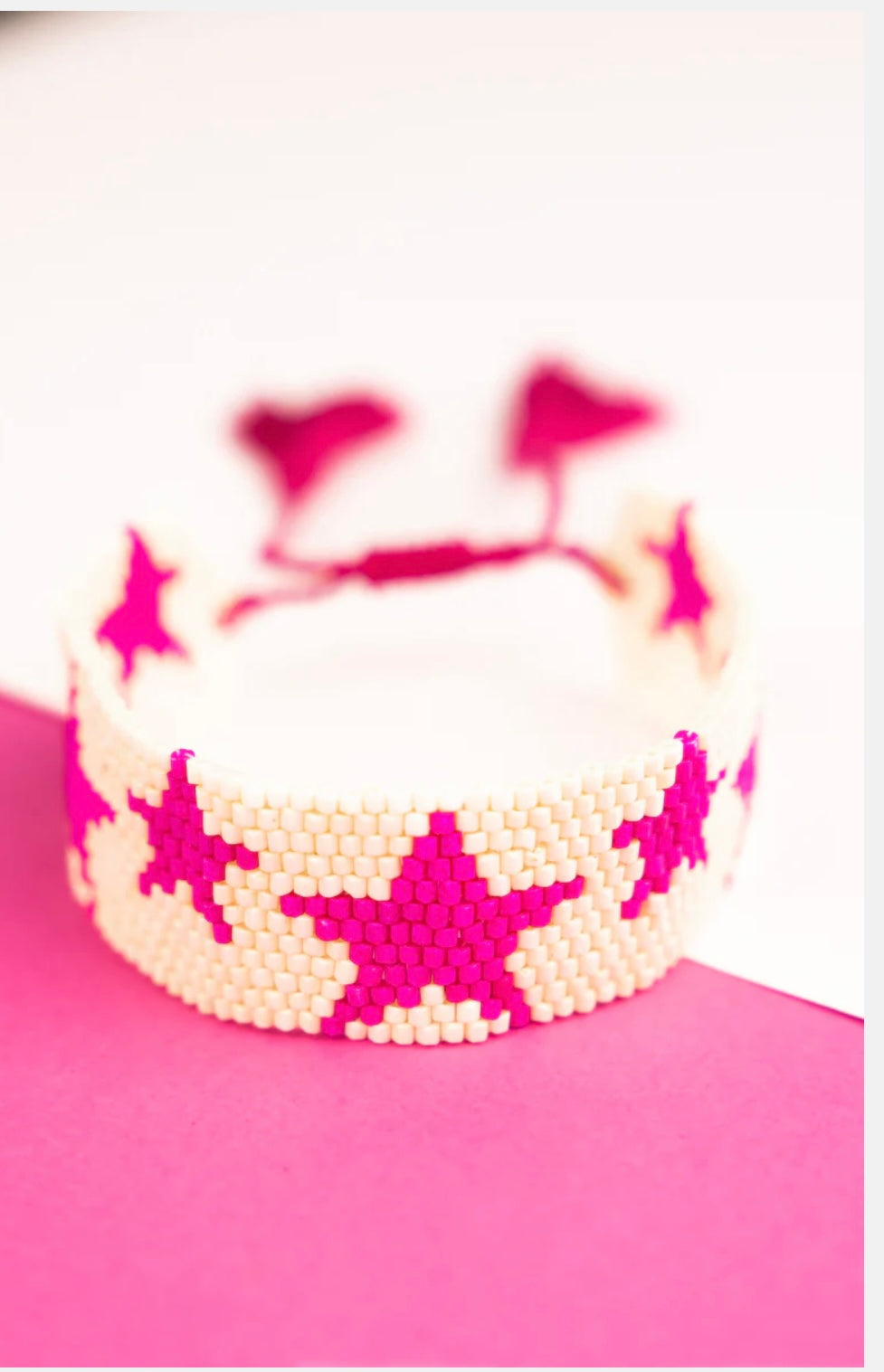 Pink Star Seed Bead String Bracelet